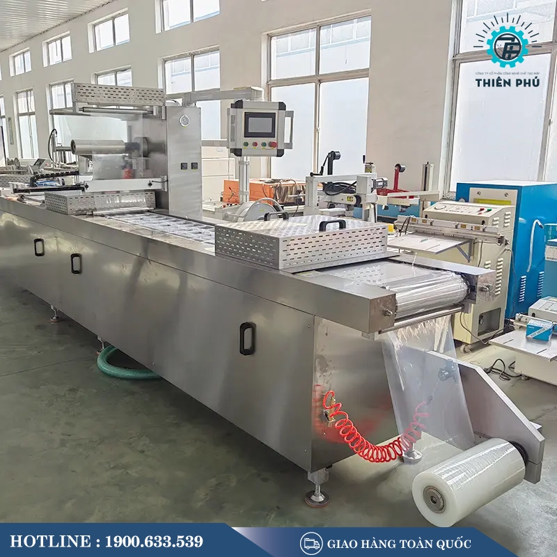 automatic thermoforming vacuum food packing machine continuous